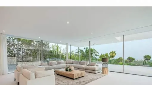 Luxury villa with views in Bendinat